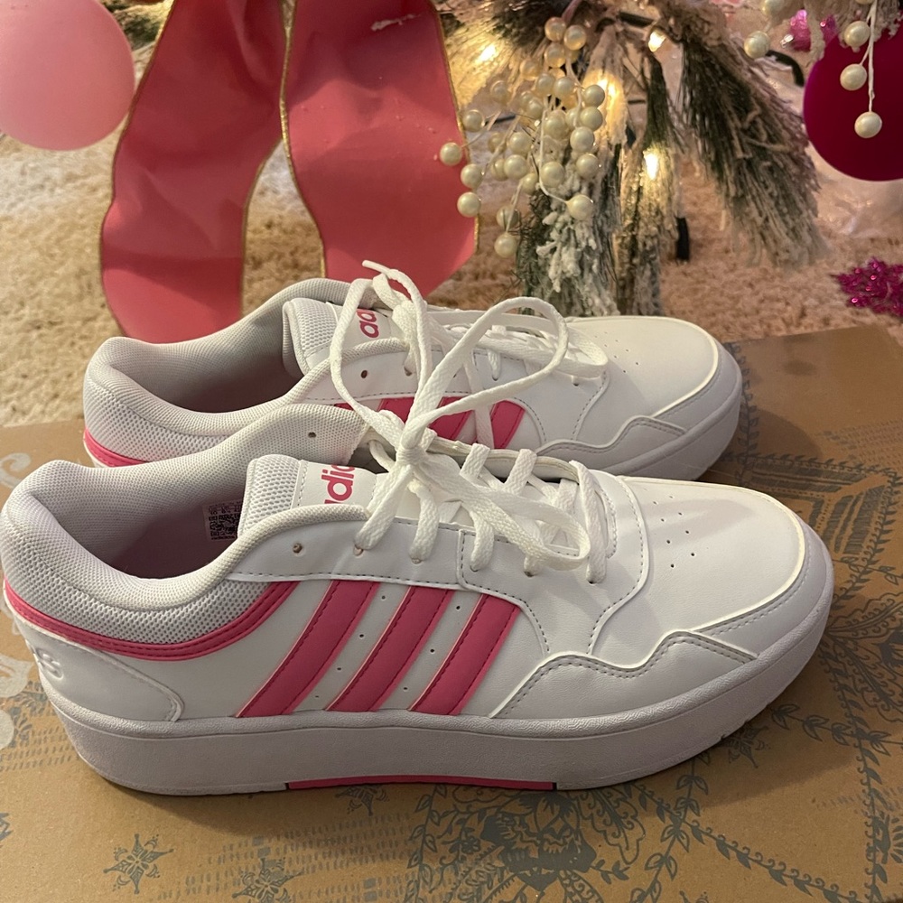 NWT Adidas Women's White Sneakers with Pink Stripes